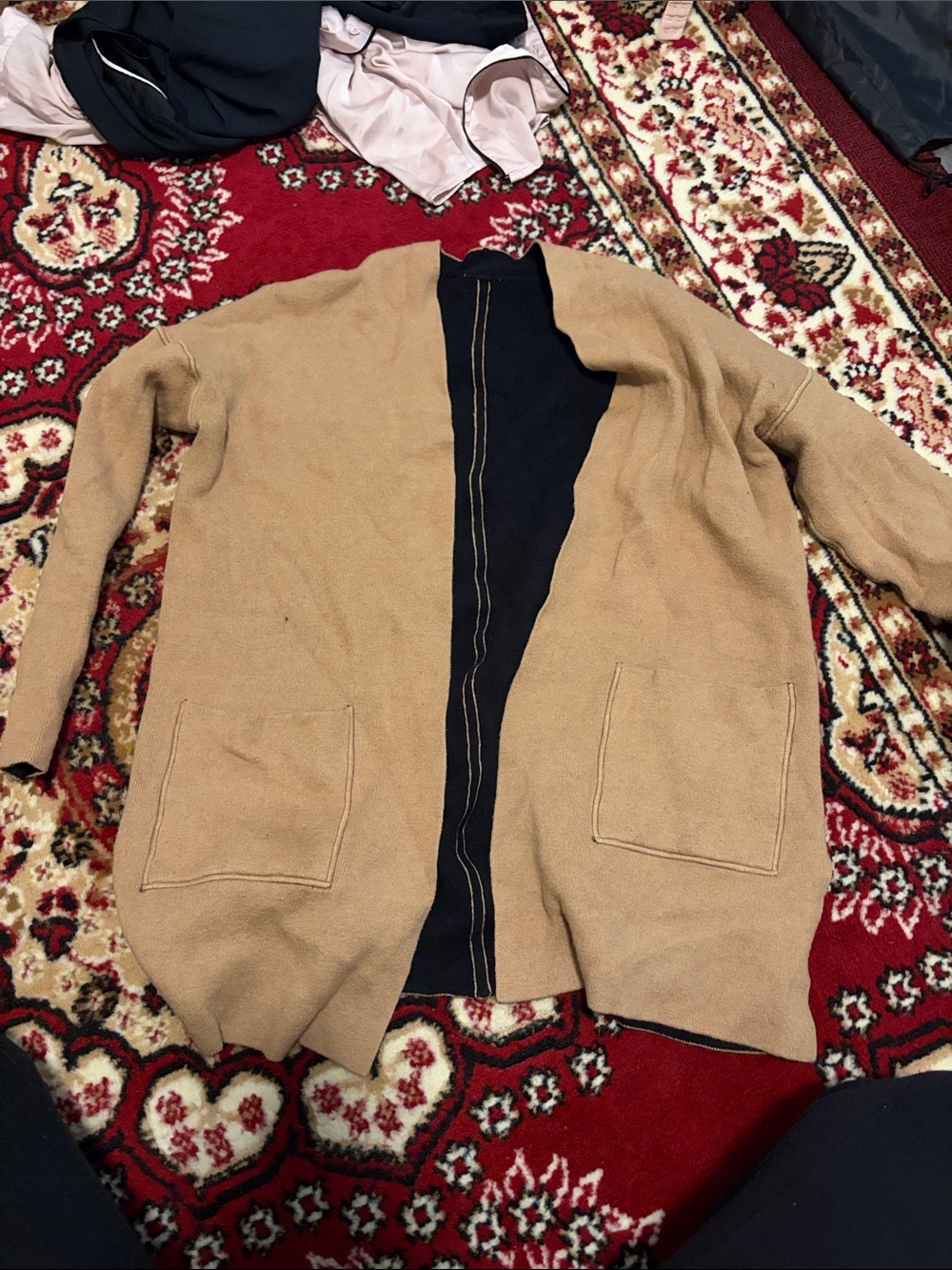 Reversible cardigan (tan and black)